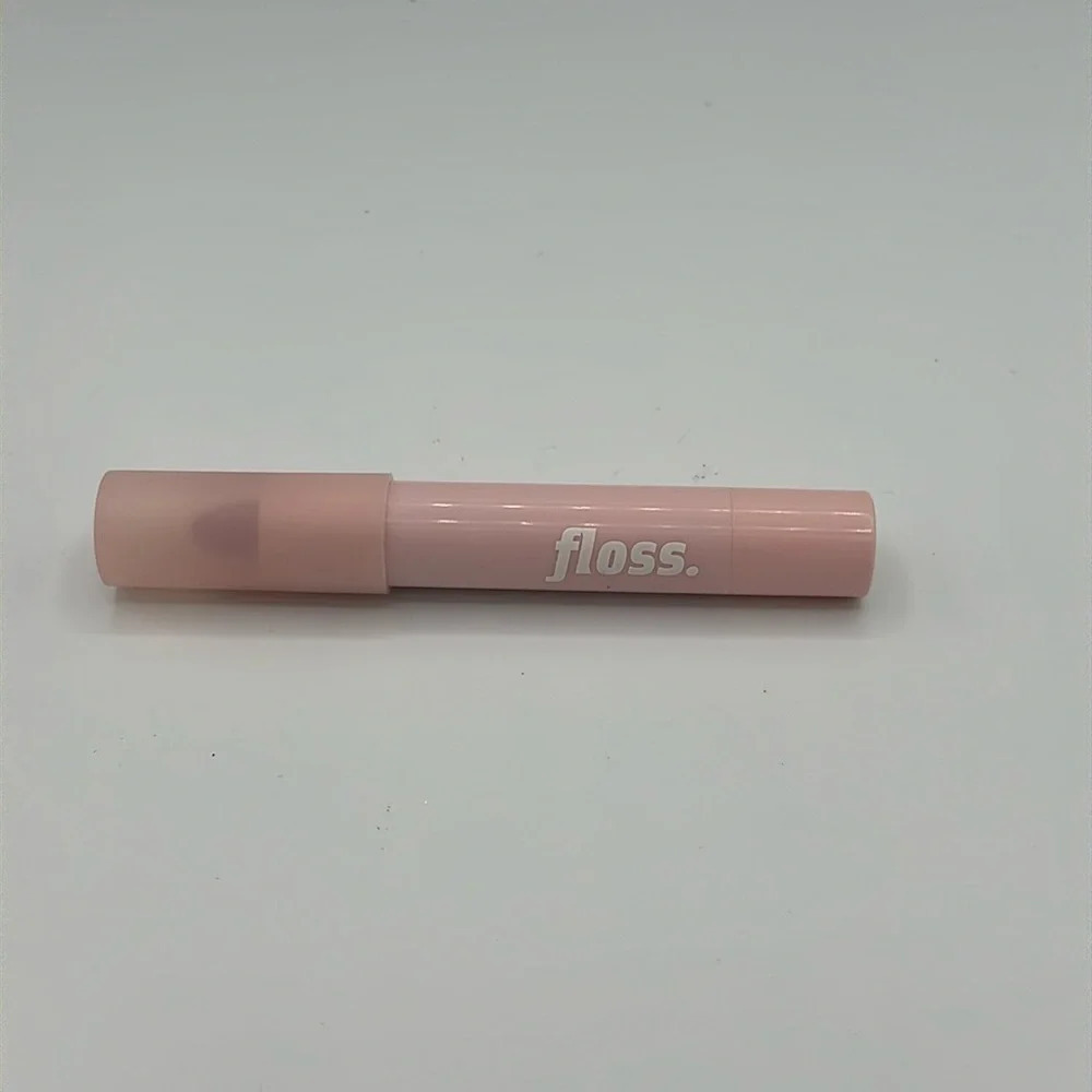 New floss your honor lip advocate